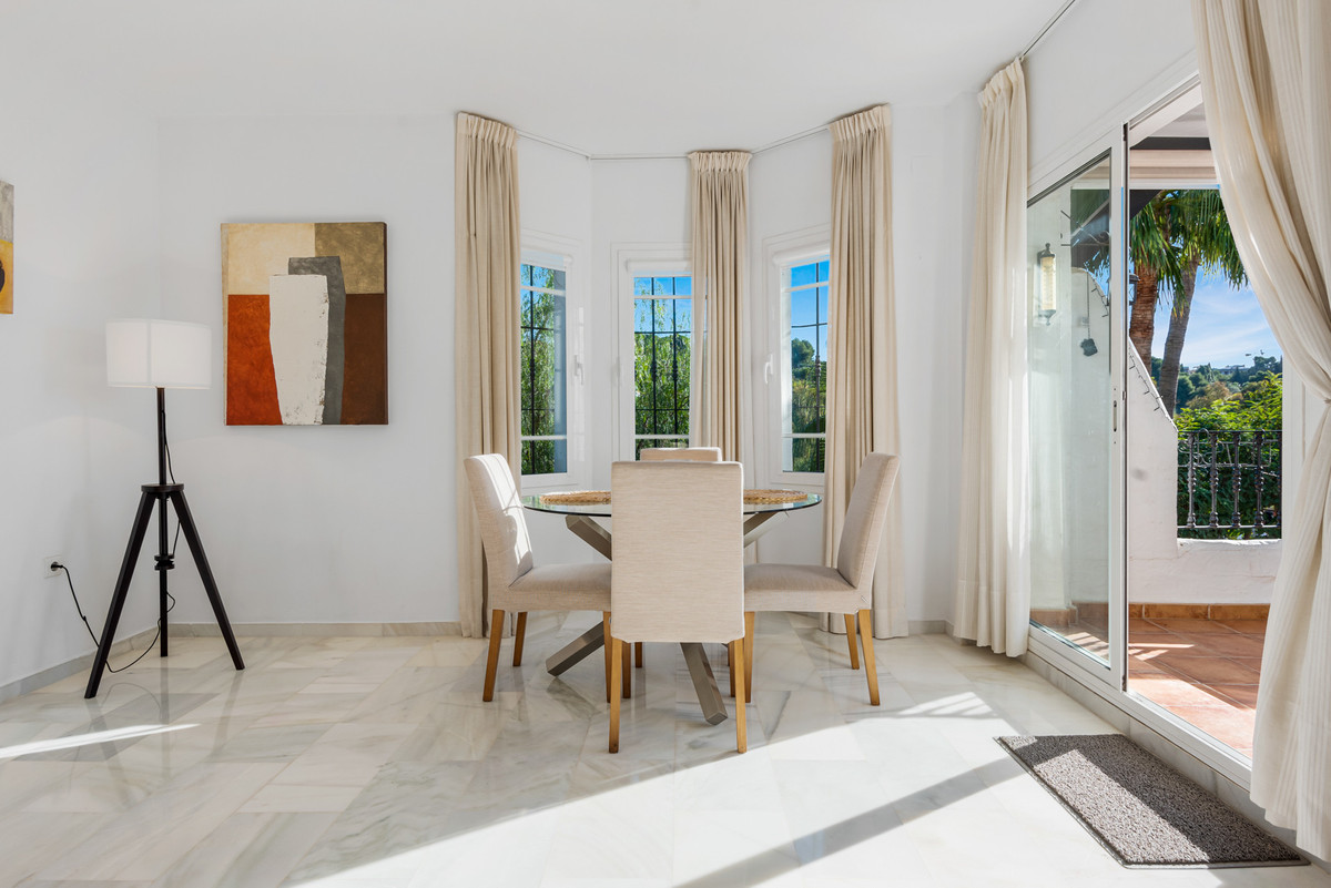 62d30253e5d4d7e28595907778e48718 - 3