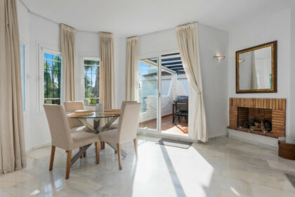 62d30253e5d4d7e28595907778e48718 - 6