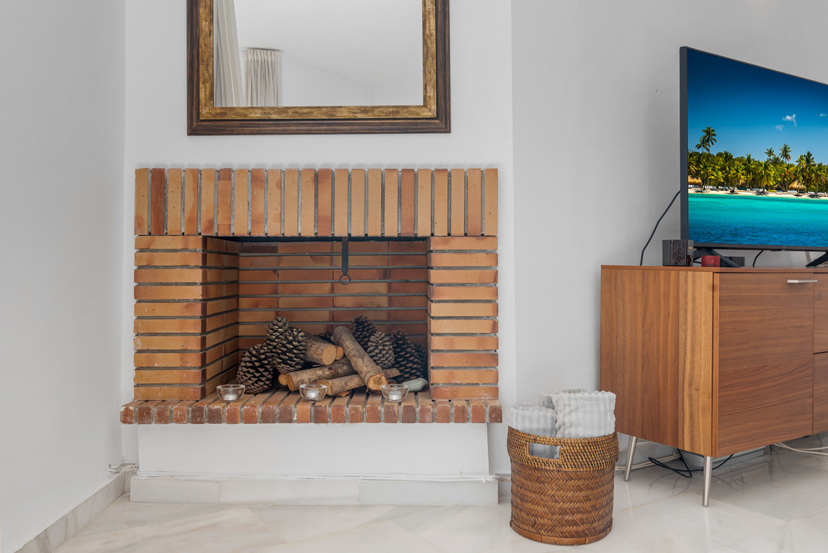 62d30253e5d4d7e28595907778e48718 - 8