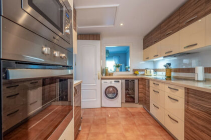 6317721d43fc106ff660581aa74132fc - 22