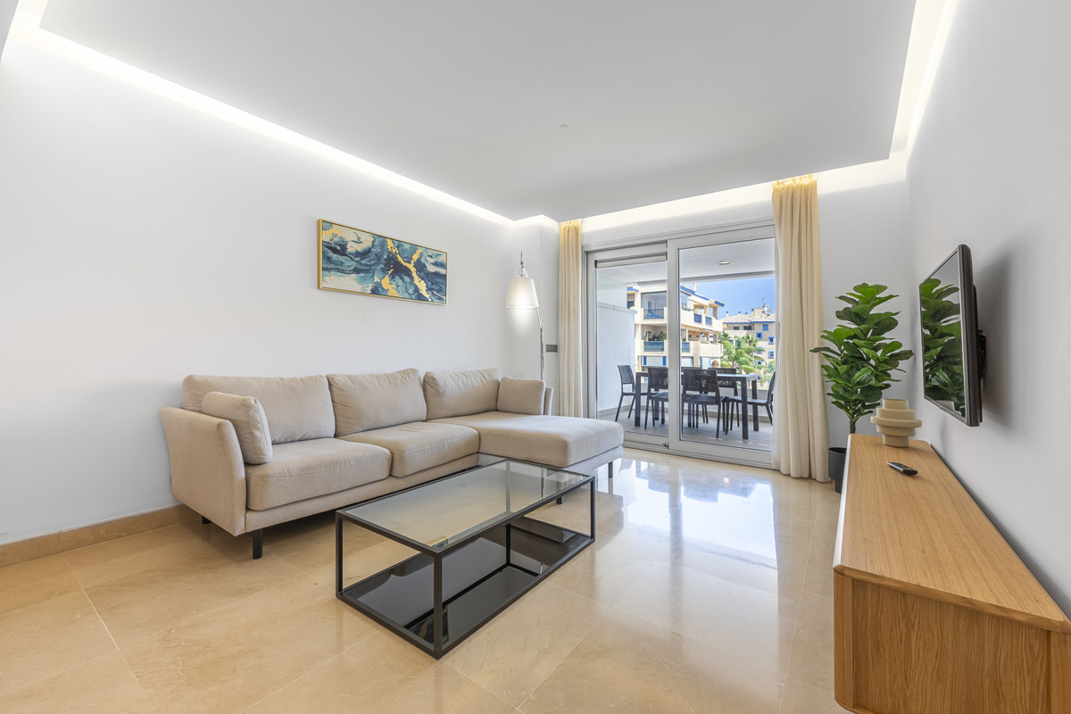 635697d120e37dccf42238d999d12ba1 - 12