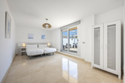 635697d120e37dccf42238d999d12ba1 - 17