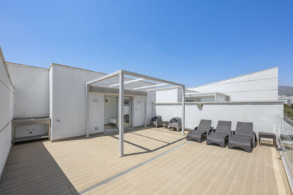 635697d120e37dccf42238d999d12ba1 - 22