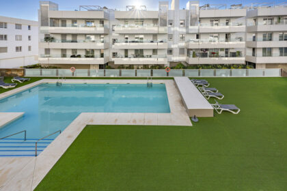 635697d120e37dccf42238d999d12ba1 - 27