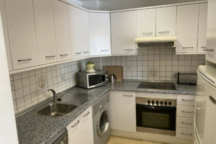 6377849559222d74f97b68534e971ed8 - 9