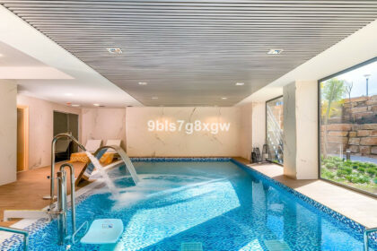 63de003cd7815a96572a6b98dd7c4cee - 13