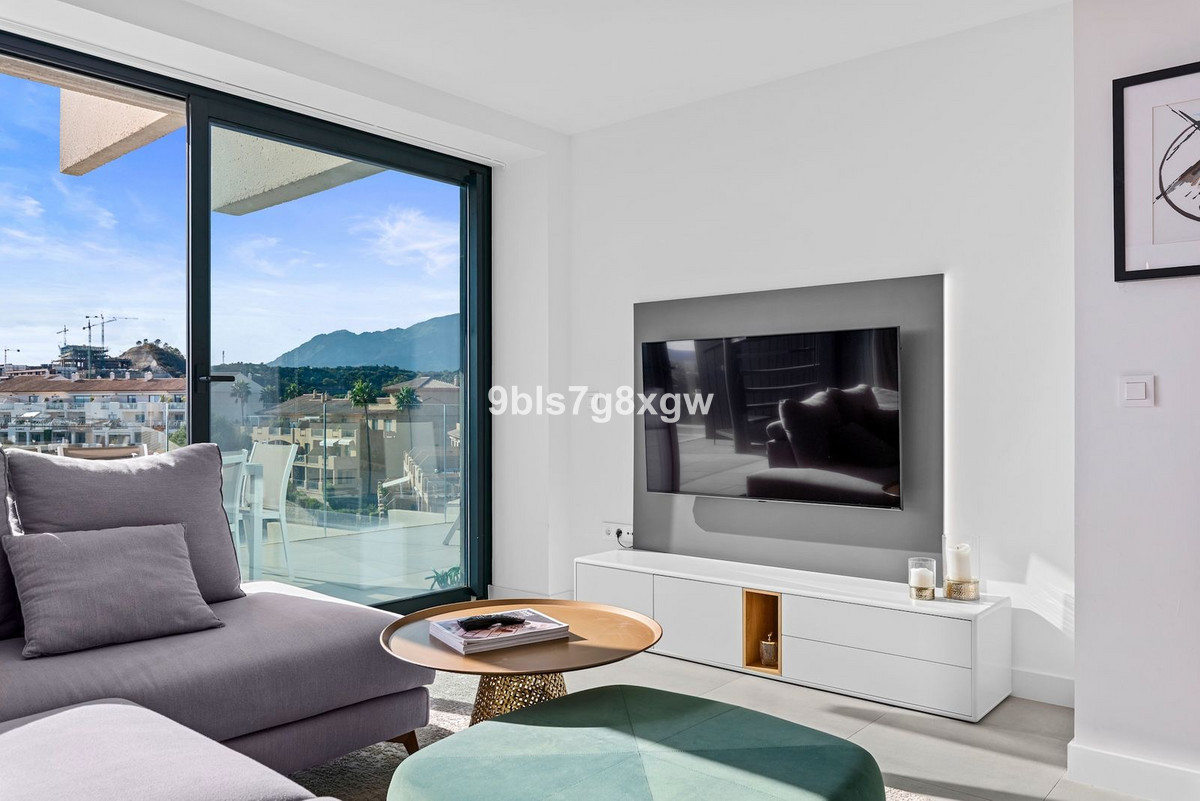 63de003cd7815a96572a6b98dd7c4cee - 20