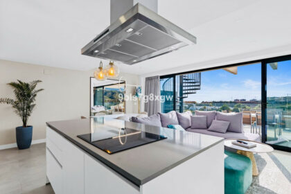 63de003cd7815a96572a6b98dd7c4cee - 25