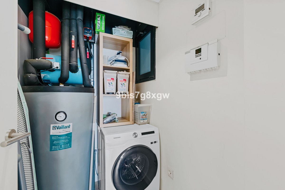 63de003cd7815a96572a6b98dd7c4cee - 27