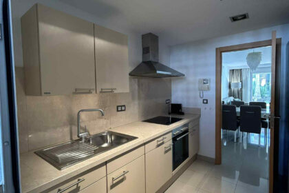 63ee27534919e44066e348300098e9fe - 9