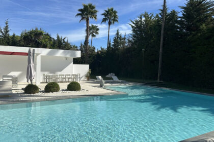 64b618af05e2ac3447d38ba74f44b7b9 - 14