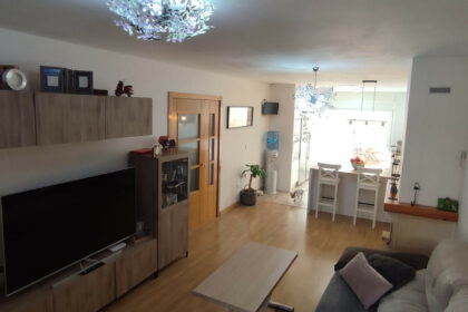 65a07a483bcbce6c317268f9fe954fd7 - 11