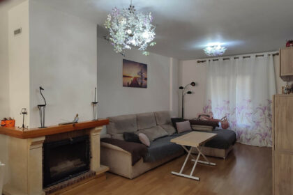 65a07a483bcbce6c317268f9fe954fd7 - 12