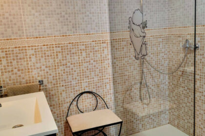 65a07a483bcbce6c317268f9fe954fd7 - 26