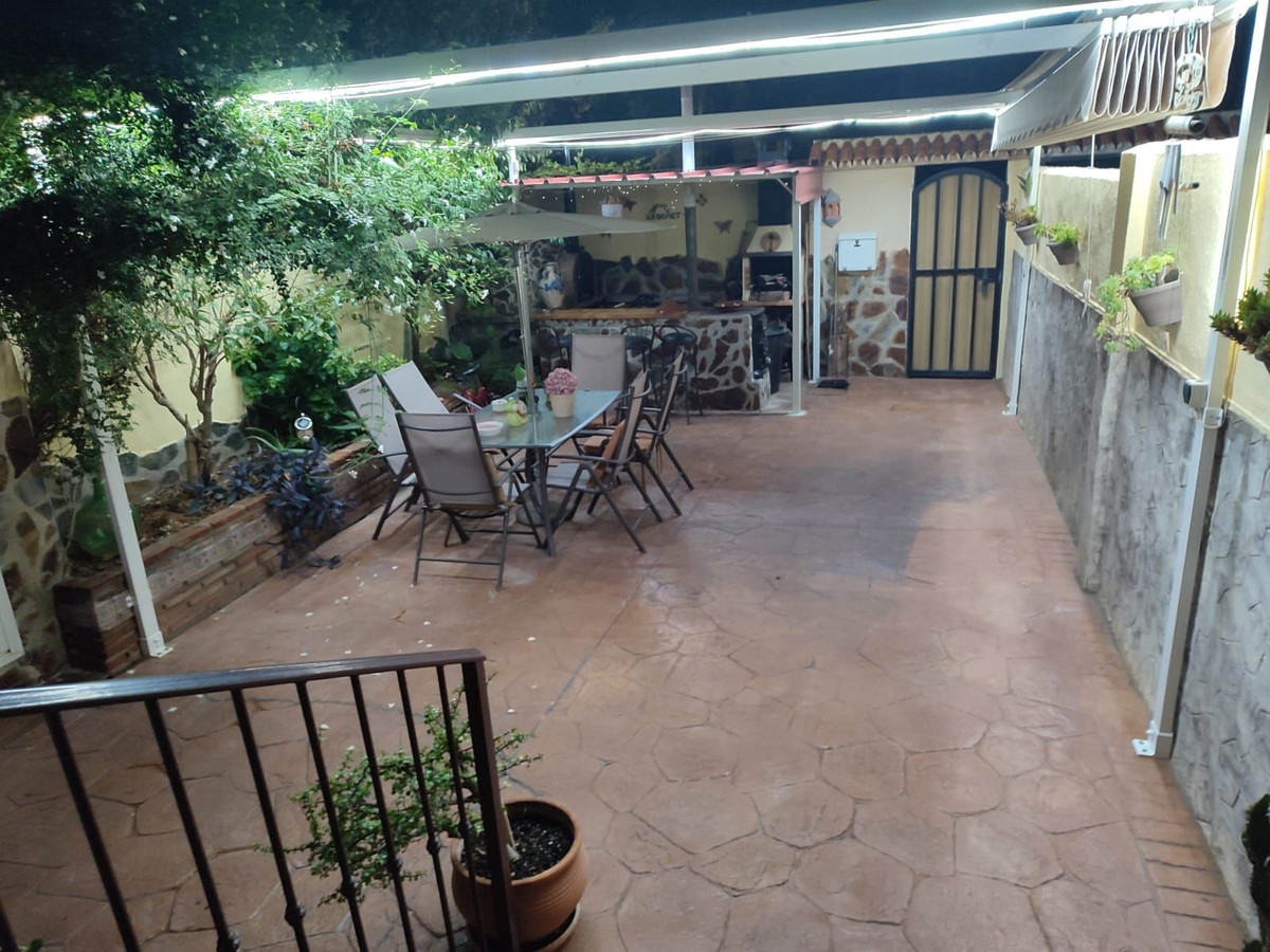 65a07a483bcbce6c317268f9fe954fd7 - 51