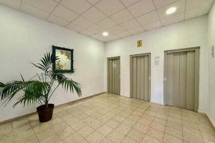 6611fd7b41e2a34e3ba45c89e7a20478 - 16