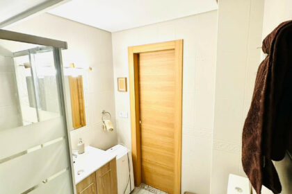 66aec55c6ec46a31ab8c0e934826b8da - 16