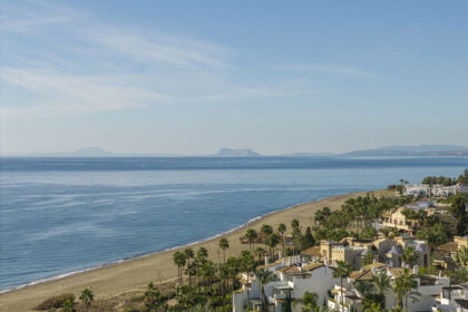 66bb6108bbe84e28c4ebeef2bf663532 - 24