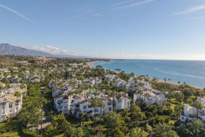 66bb6108bbe84e28c4ebeef2bf663532 - 31