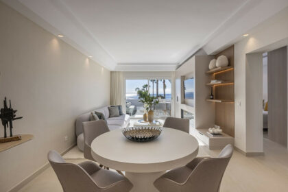 66bb6108bbe84e28c4ebeef2bf663532 - 7