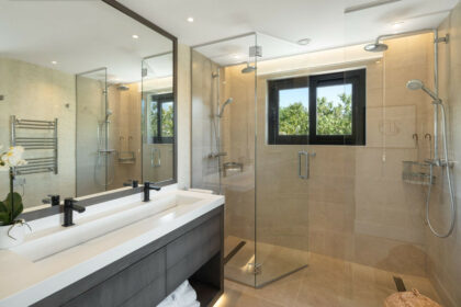 66bd033f52cbd95ec8d7639b81625517 - 7