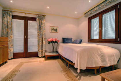 671008dfc9b6474208b2d36cfcf274b4 - 23