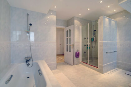 671008dfc9b6474208b2d36cfcf274b4 - 32