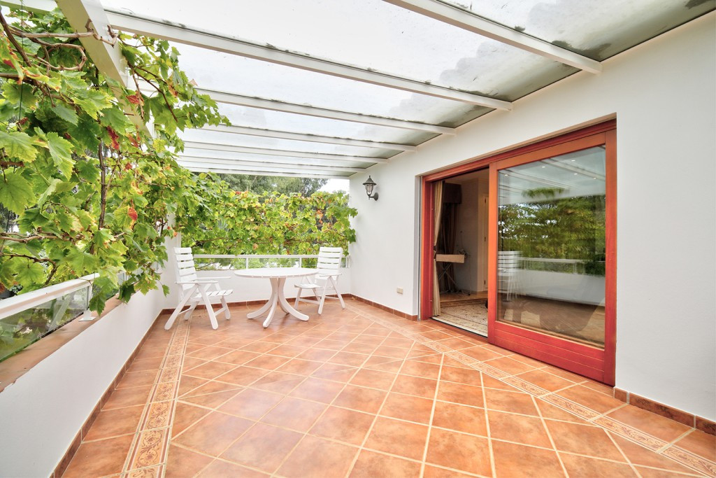 671008dfc9b6474208b2d36cfcf274b4 - 35