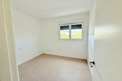 671188b860814e67db0cf100415921b3 - 19