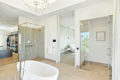 671e79de97fa4e580e9fa2f23081d15c - 32