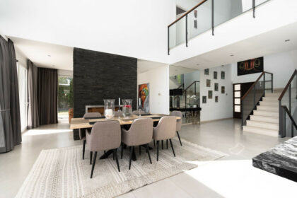 677c92d99cc341ce57b7a6eed78e7c18 - 14