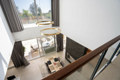 677c92d99cc341ce57b7a6eed78e7c18 - 20