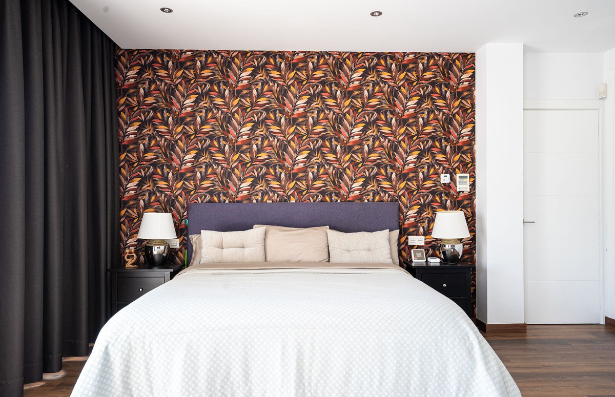 677c92d99cc341ce57b7a6eed78e7c18 - 23