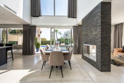 677c92d99cc341ce57b7a6eed78e7c18 - 7