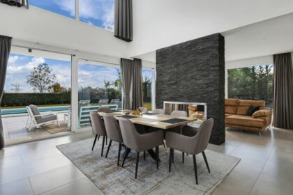 677c92d99cc341ce57b7a6eed78e7c18 - 9