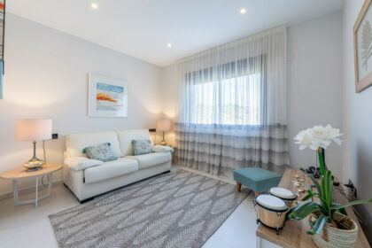 678b560fd64c5732b2f3c52fbbd0f1ba - 22