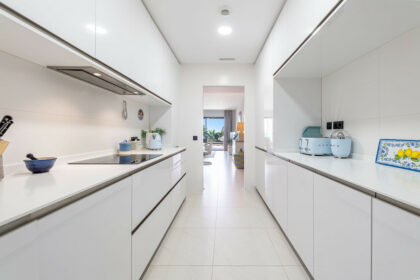 678b560fd64c5732b2f3c52fbbd0f1ba - 9