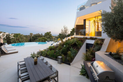 67ba5c2acbe03d9f75e06f680d55850d - 19