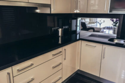 683667543e2c5921d3c3d58b36808536 - 5