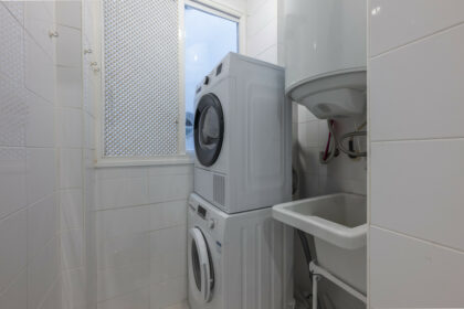 69012b9bb933813165720ad23cd859d9 - 17