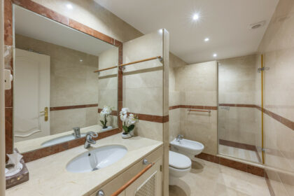 69012b9bb933813165720ad23cd859d9 - 21