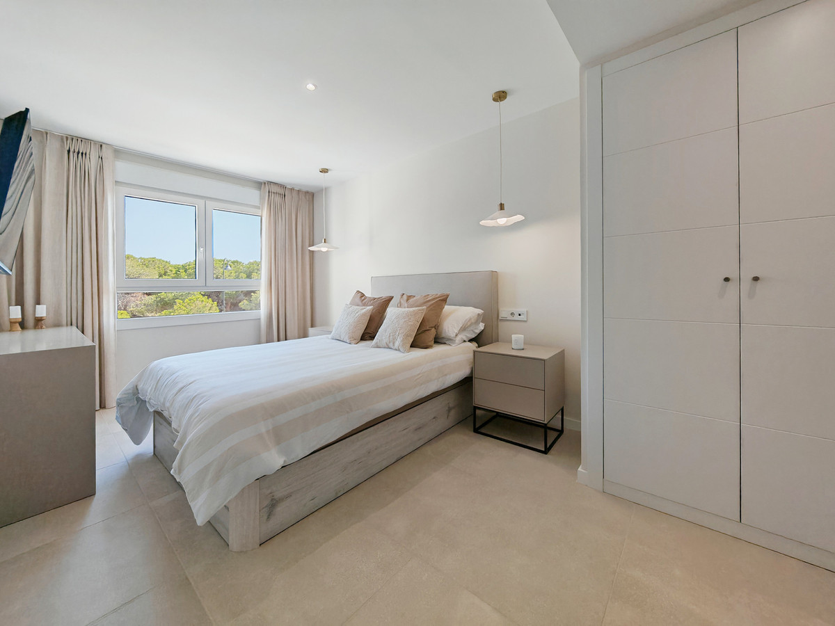 69016aa1500e2c48ae7a15fbb7386b67 - 11