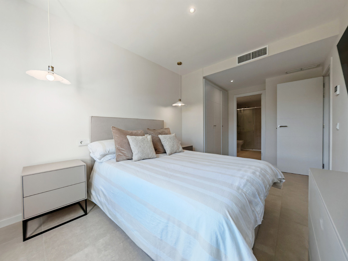 69016aa1500e2c48ae7a15fbb7386b67 - 16