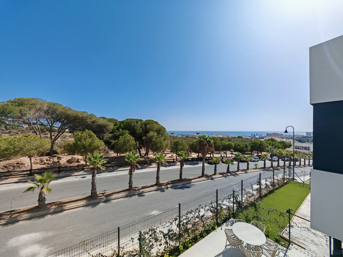 69016aa1500e2c48ae7a15fbb7386b67 - 19