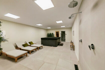 69016aa1500e2c48ae7a15fbb7386b67 - 25