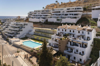 69474f6f59796c7db38a18af7343bc1f - 10