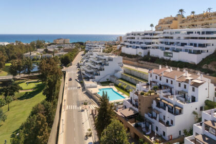 69474f6f59796c7db38a18af7343bc1f - 24