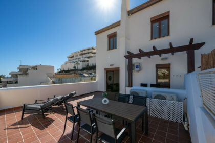 69474f6f59796c7db38a18af7343bc1f - 28