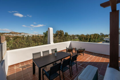 69474f6f59796c7db38a18af7343bc1f - 33