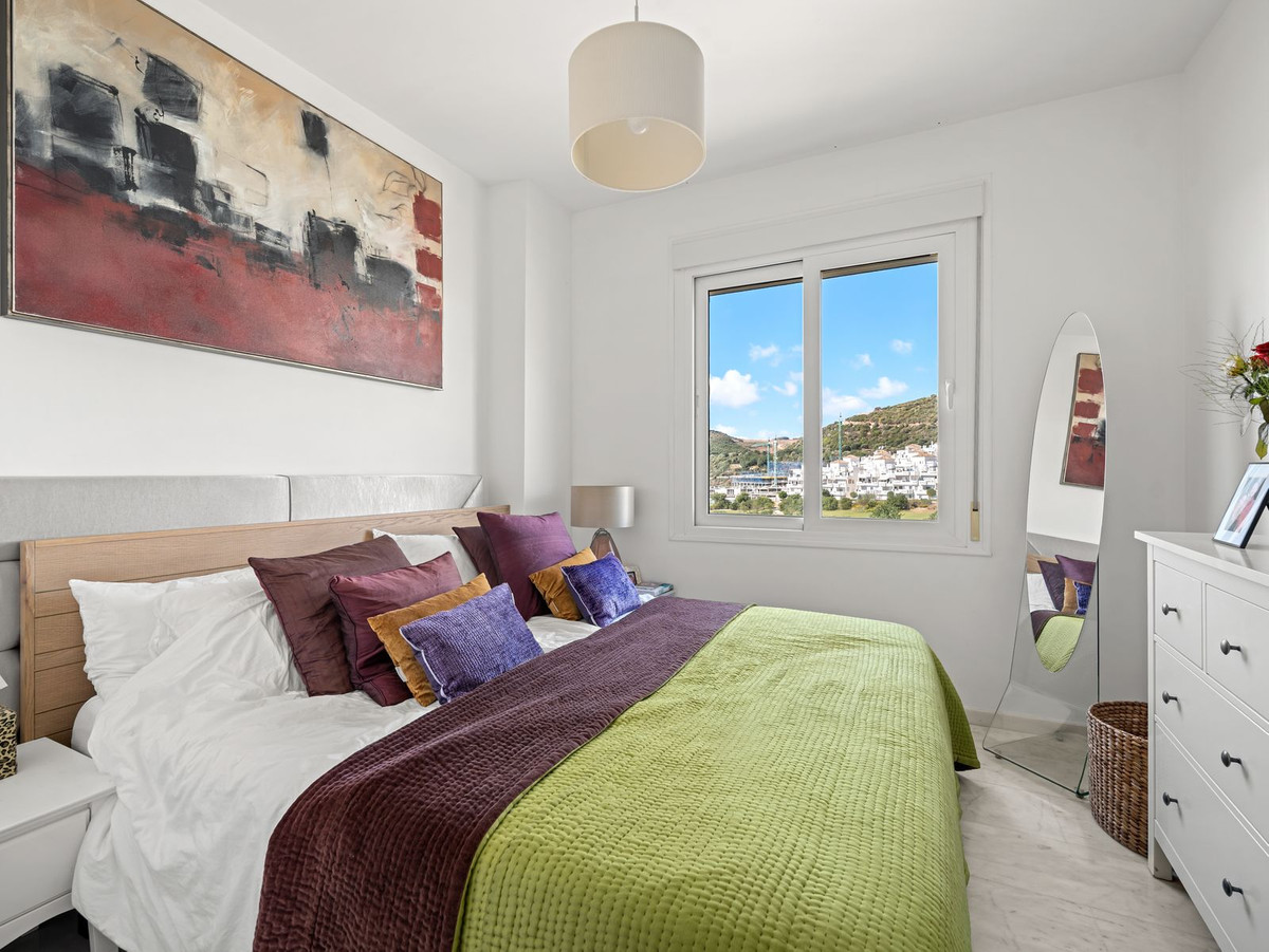 695ca61117f187425790d67d1f0c2196 - 20